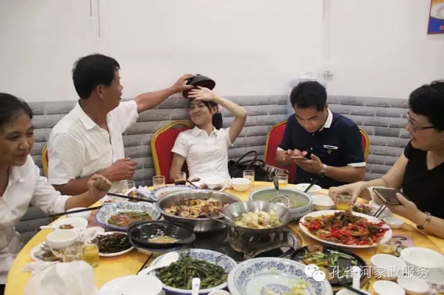 2015BT(mn)пȸӱ(w)޹˾ﲩ(hu )